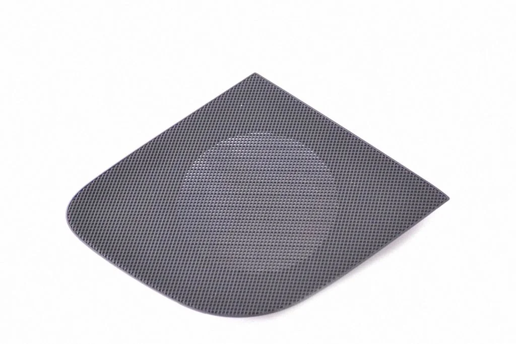 Dash center speaker trim cover – Mercedes-Benz C-Class W205 (2014-2021)
