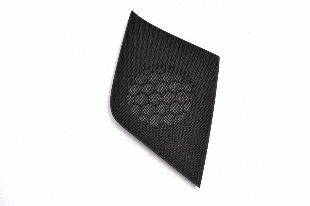 Maskownica głośnika środkowego 8R0857227B