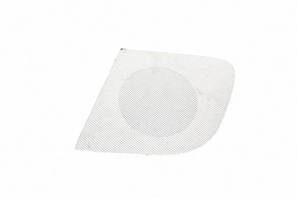 Dash center speaker trim cover – Mercedes-Benz C-Class W205 (2014-2021)