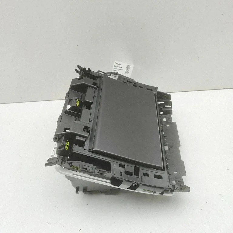 Glove box R8A2045B28A