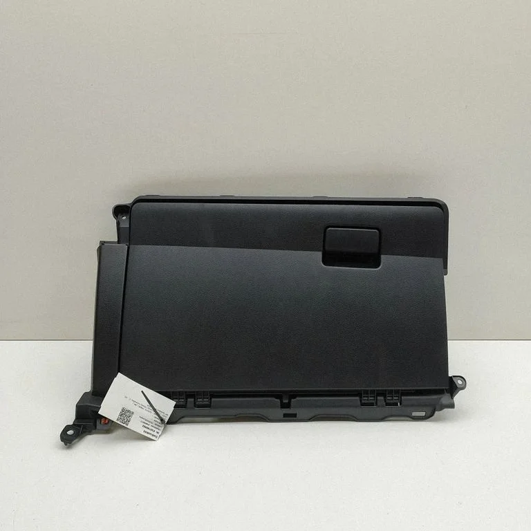 Glove box 5530347130