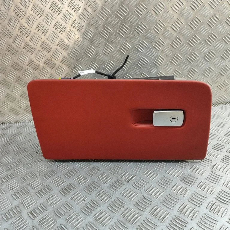 Glove box 9399716
