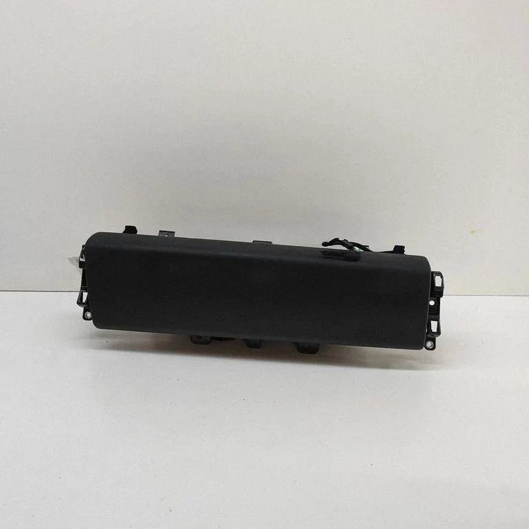 Schowek pasażera M8E2044M32