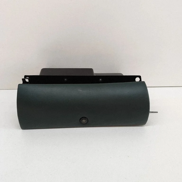 Glove box 6983179