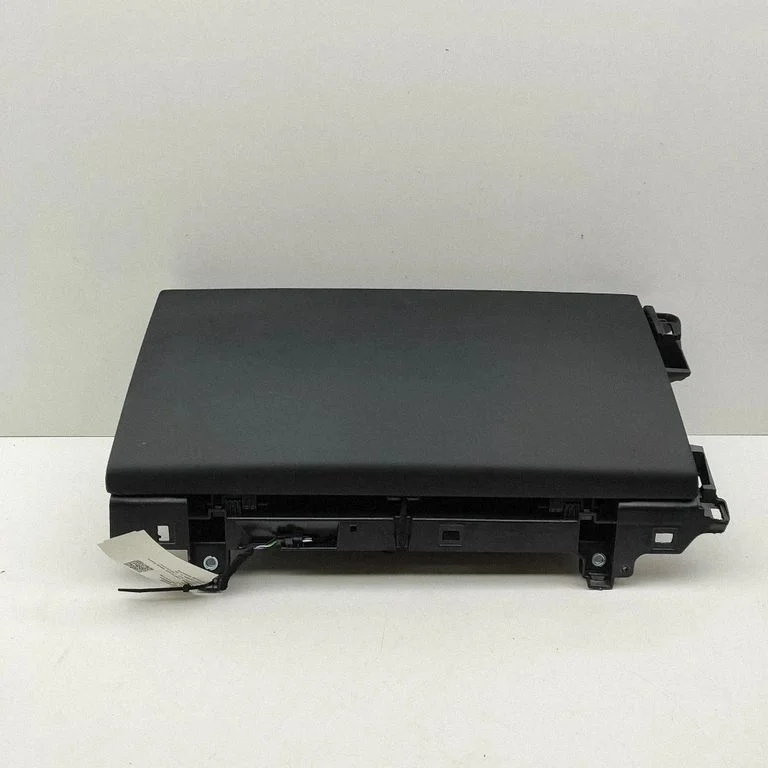 Glove box M8E2060T10BD