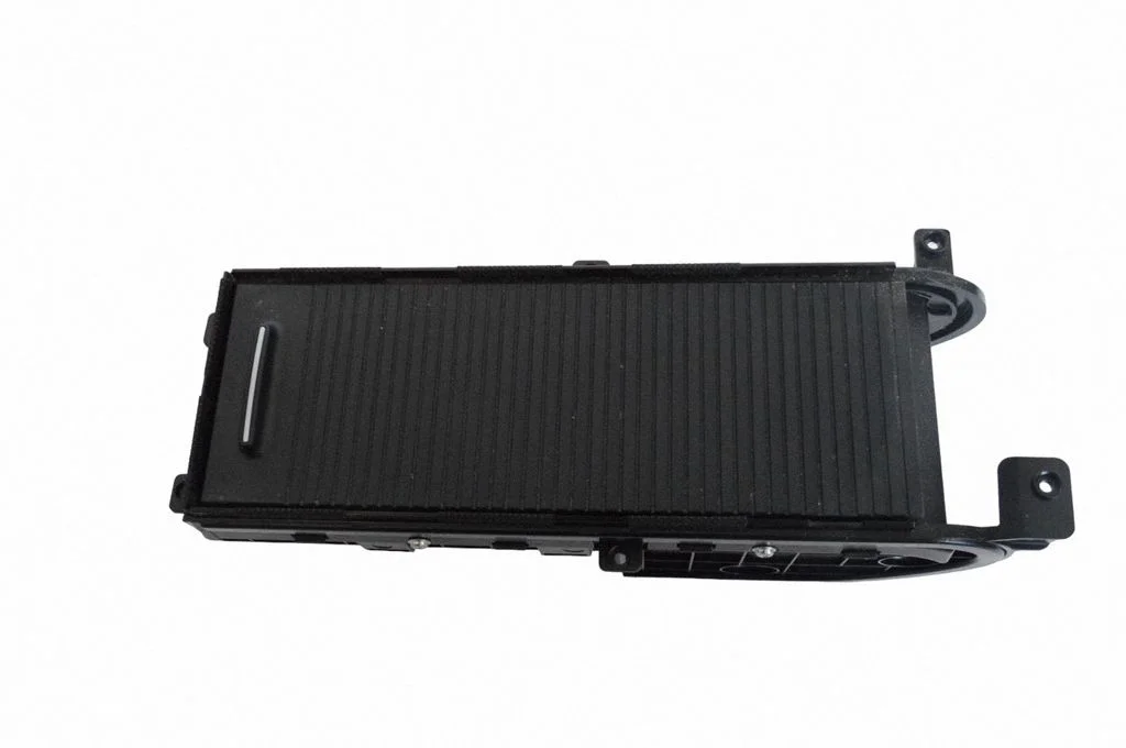 Glove box 10051033