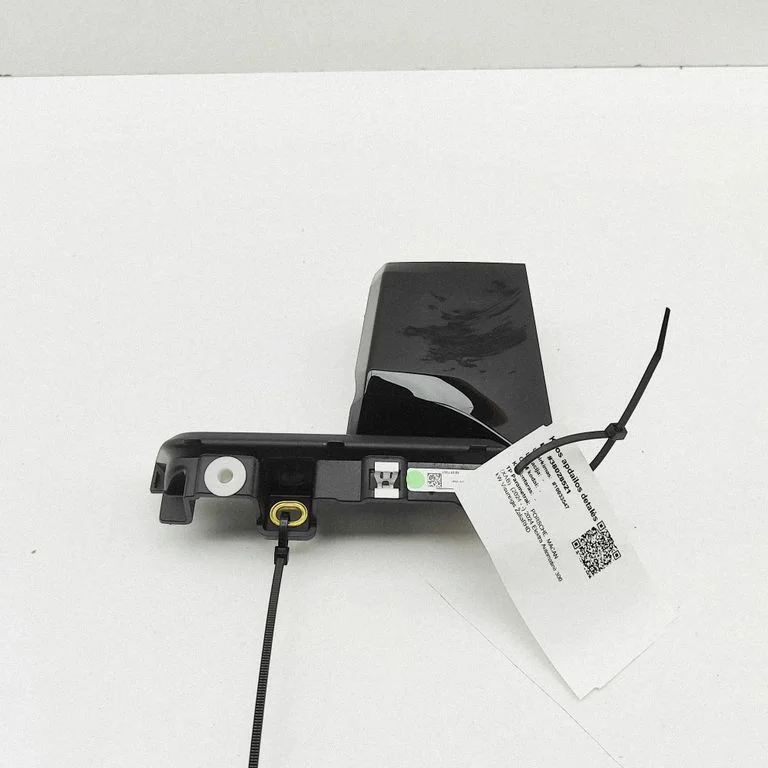 Dashboard glove box trim 95C853330
