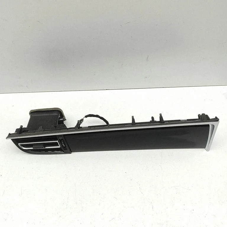 Dekoratīvā apdares josliņa 95B819701J