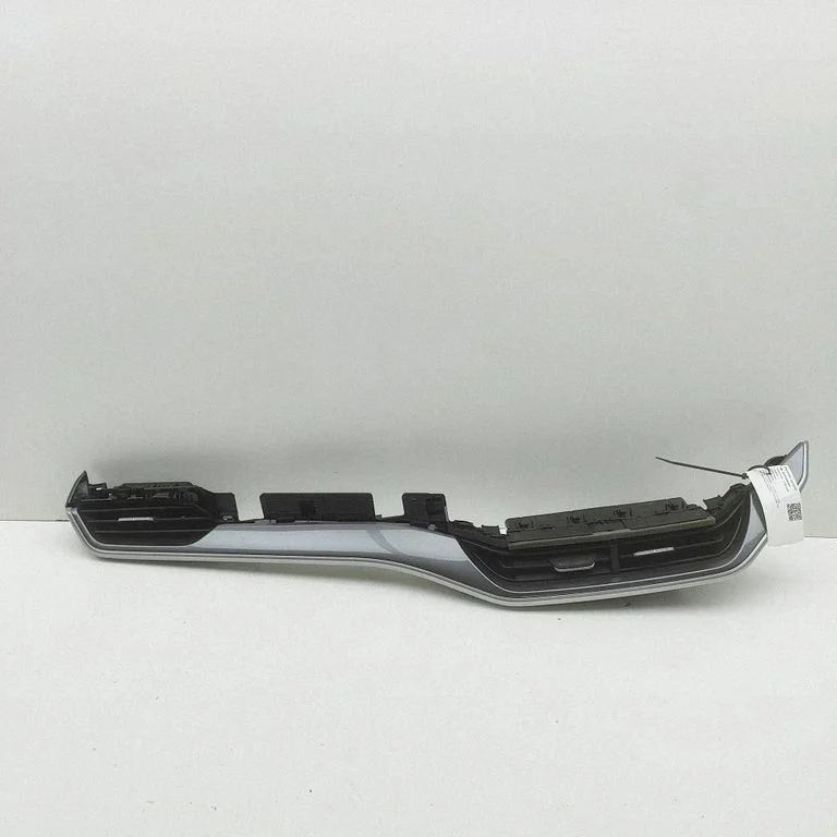 Dashboard glove box trim 5LA819701