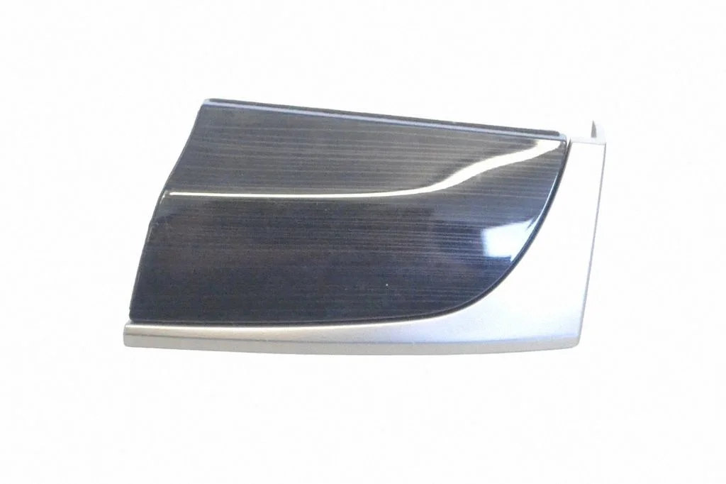 Kindalaeka dekoratiivviimistlusriba – Lexus GS 250 350 300H 450H (2013-)