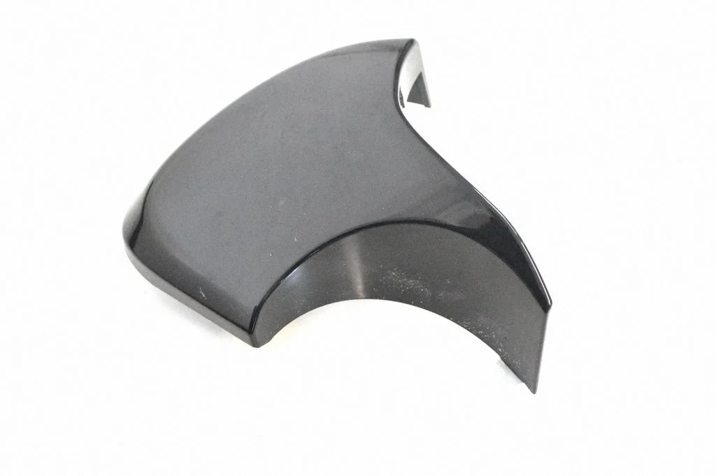 Dashboard glove box trim 735610360