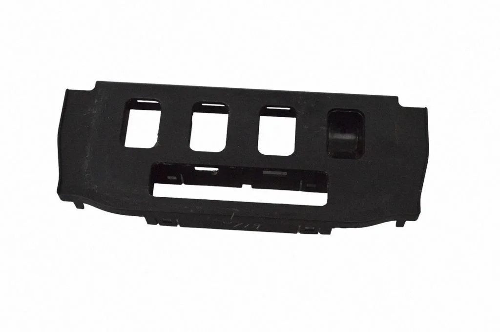 Dashboard glove box trim 5891930040