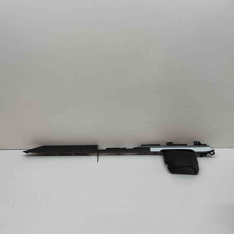 Dashboard glove box trim – KIA Niro (2022-)