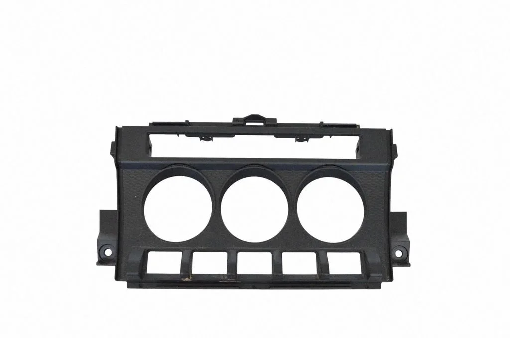 Dashboard glove box trim