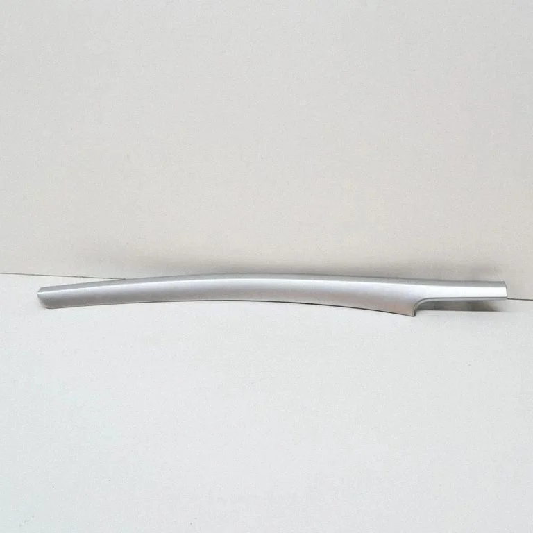 Dekoratīvā apdares josliņa 3T2858418C