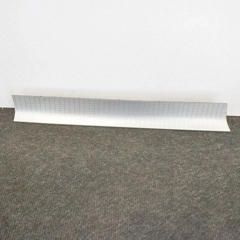 Dekoratīvā apdares josliņa 31442682