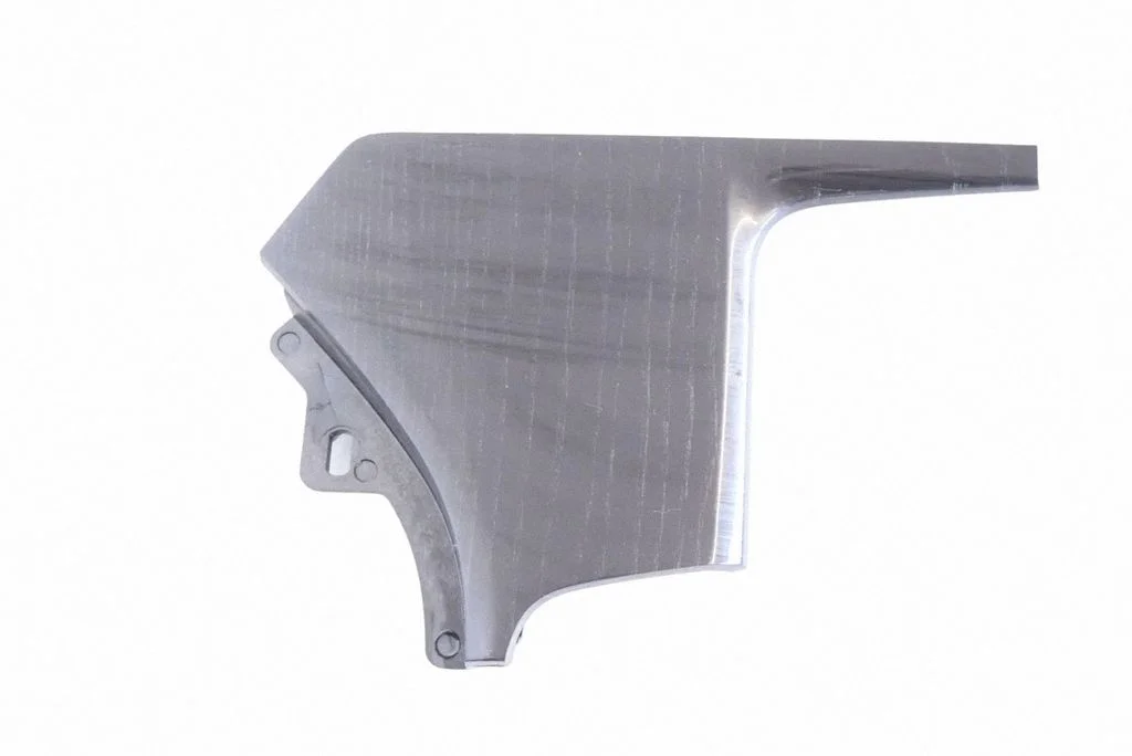 Dashboard glove box trim 104586212B