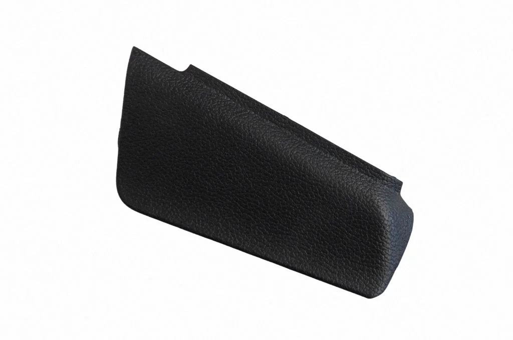 Dashboard glove box trim GR3B63044F47A