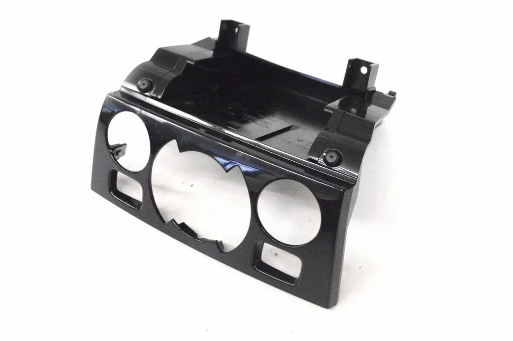 Dashboard glove box trim