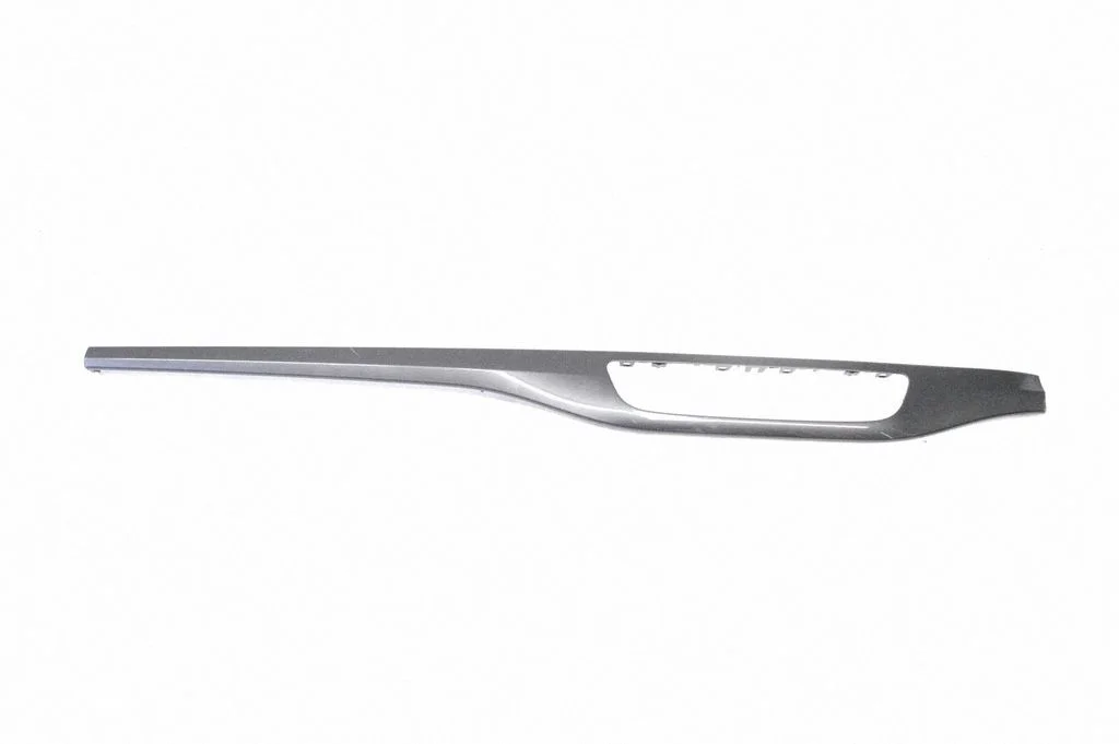 Dashboard glove box trim 4M2853189A