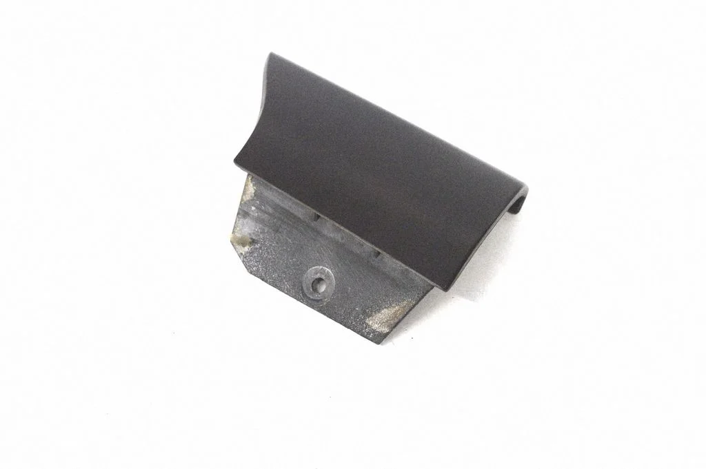 Dashboard glove box trim 8262364