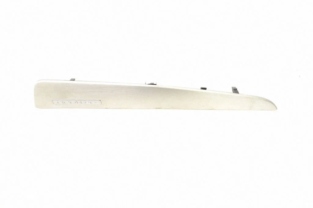 Dekoratīvā apdares josliņa 8R2853189