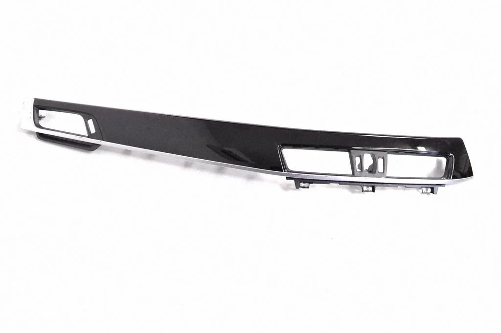 Dashboard glove box trim – BMW 5 Series G30 G31 G38 (2016-)