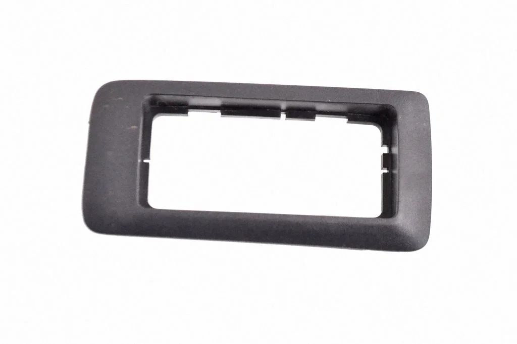 Dashboard glove box trim KD7755321