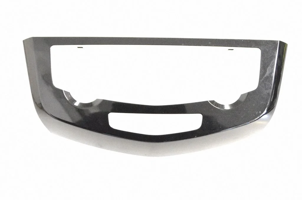 Dashboard glove box trim