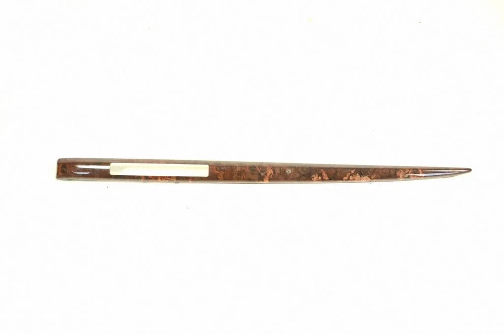 Dashboard glove box trim – Jaguar XF X250 (2007-2015)