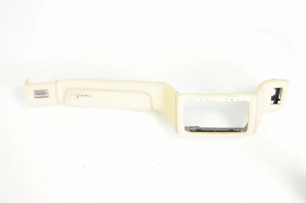 Dashboard glove box trim 080831600 – Ferrari California F149 (2008-2014)