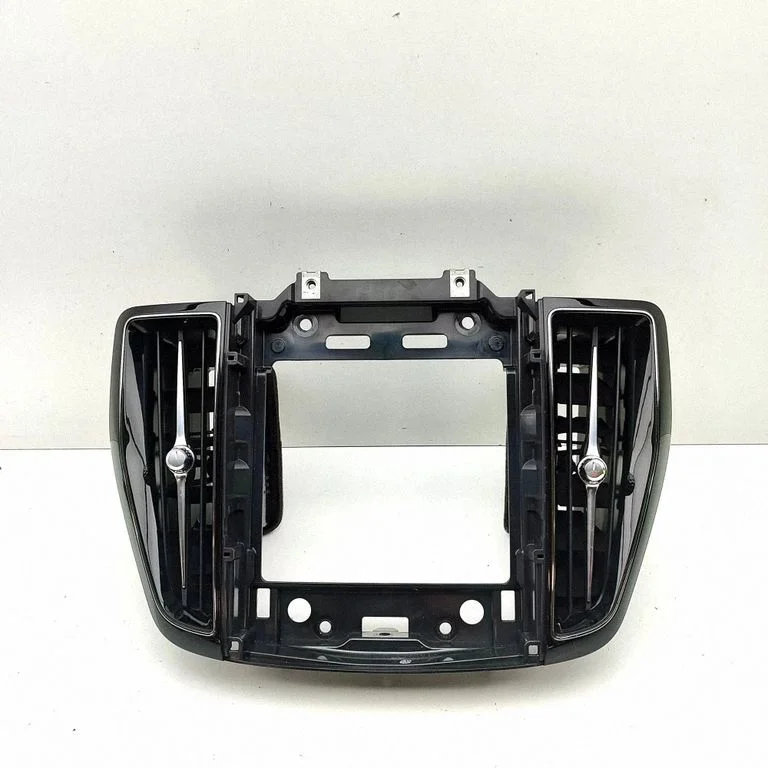 Armatuurlaua õhutusresti kate – Volvo XC60 (2017-)