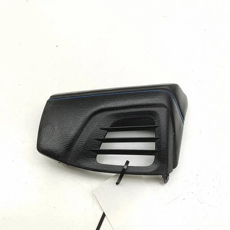 Kratka nawiewu szyby 687415SH0A