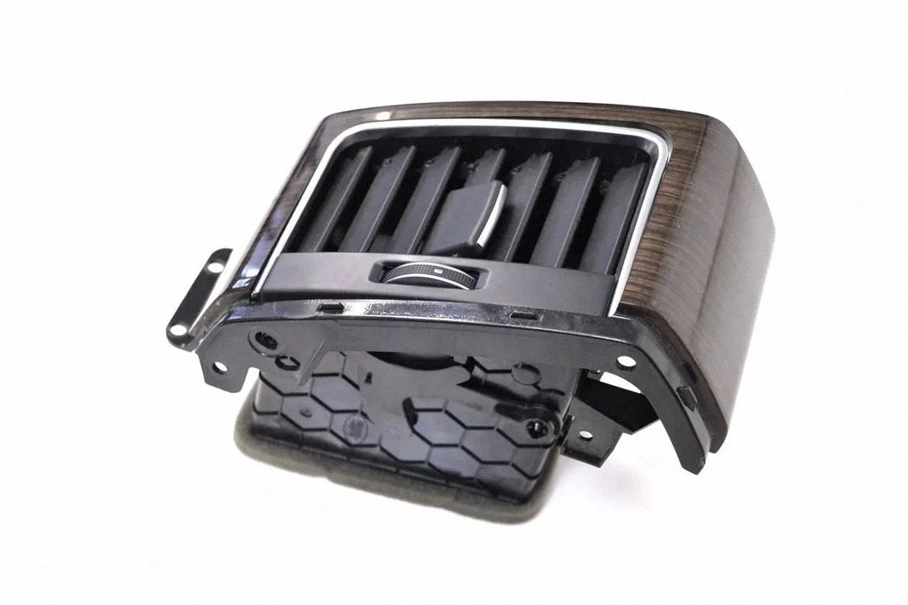 Paneļa gaisa restītes DK62046B31AA