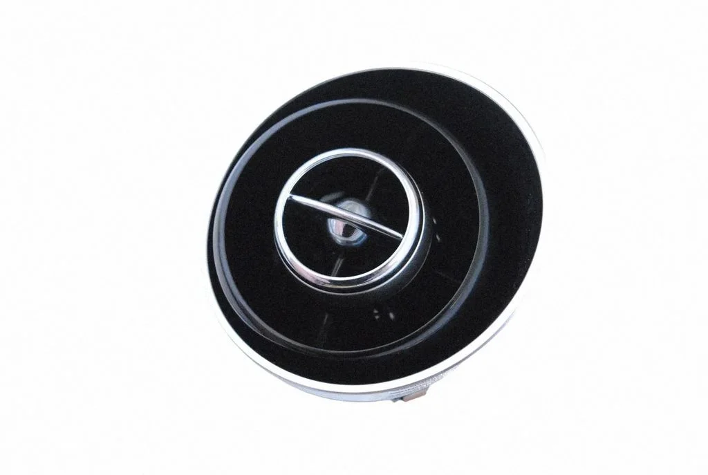 Paneļa gaisa restītes AW9319C696AE