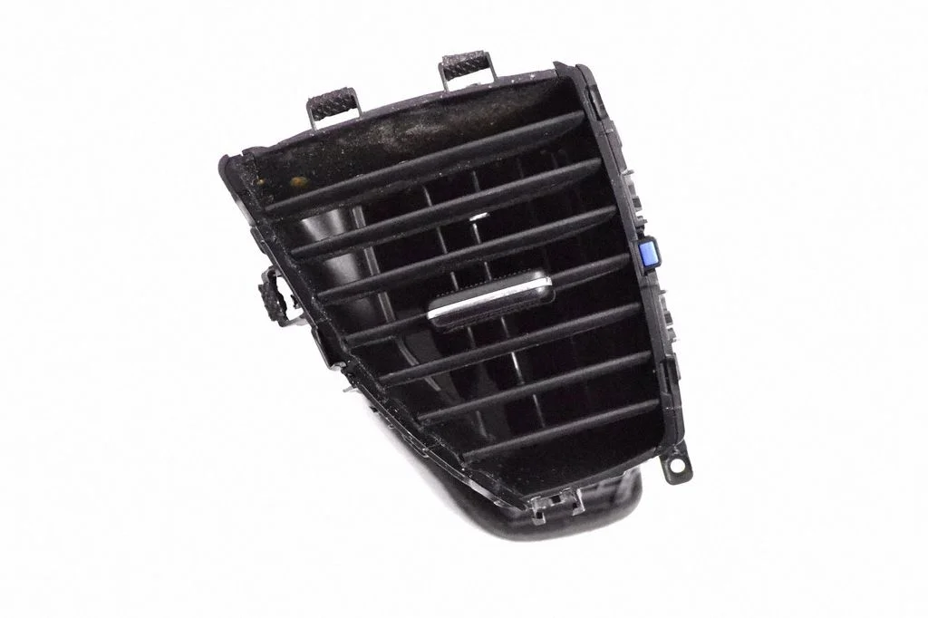 Paneļa gaisa restītes 97490D7BA0