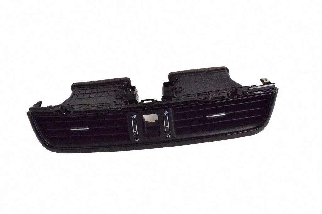 Kratka nawiewu szyby 84760D4900WK