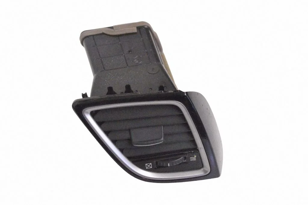 Dashboard air vent grill cover trim – Mazda 3 III (2014-2018)