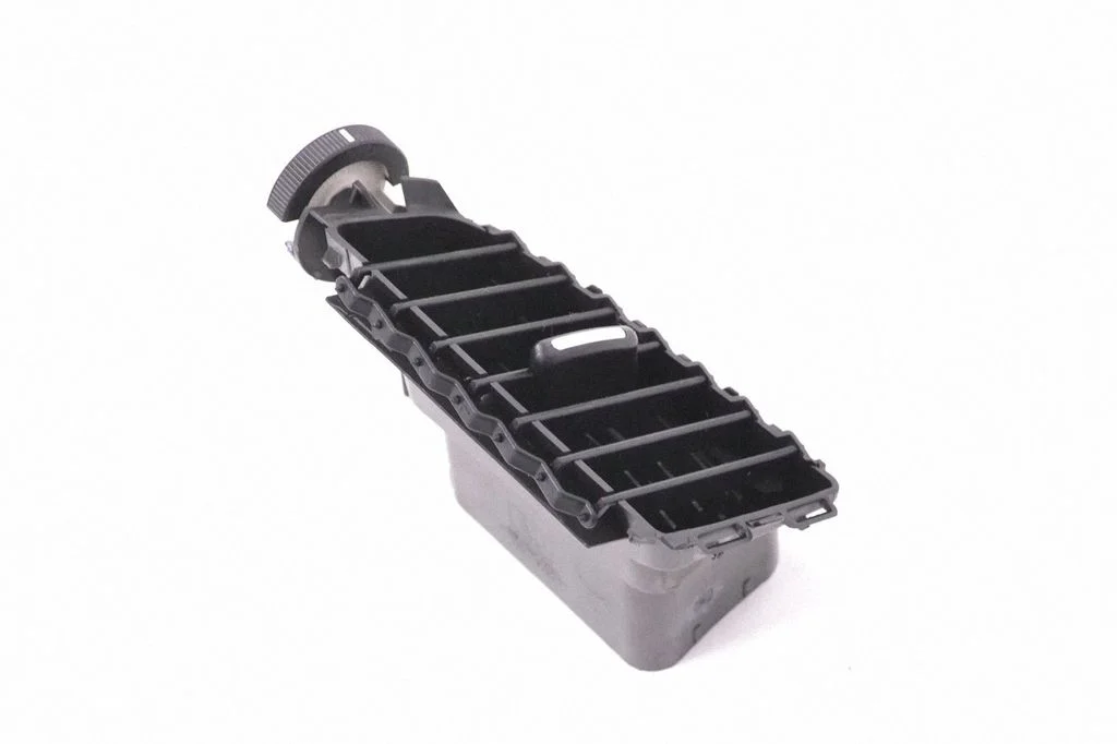 Paneļa gaisa restītes 66110AJ030