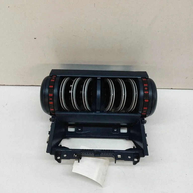 Kratka nawiewu szyby SC2E5305901
