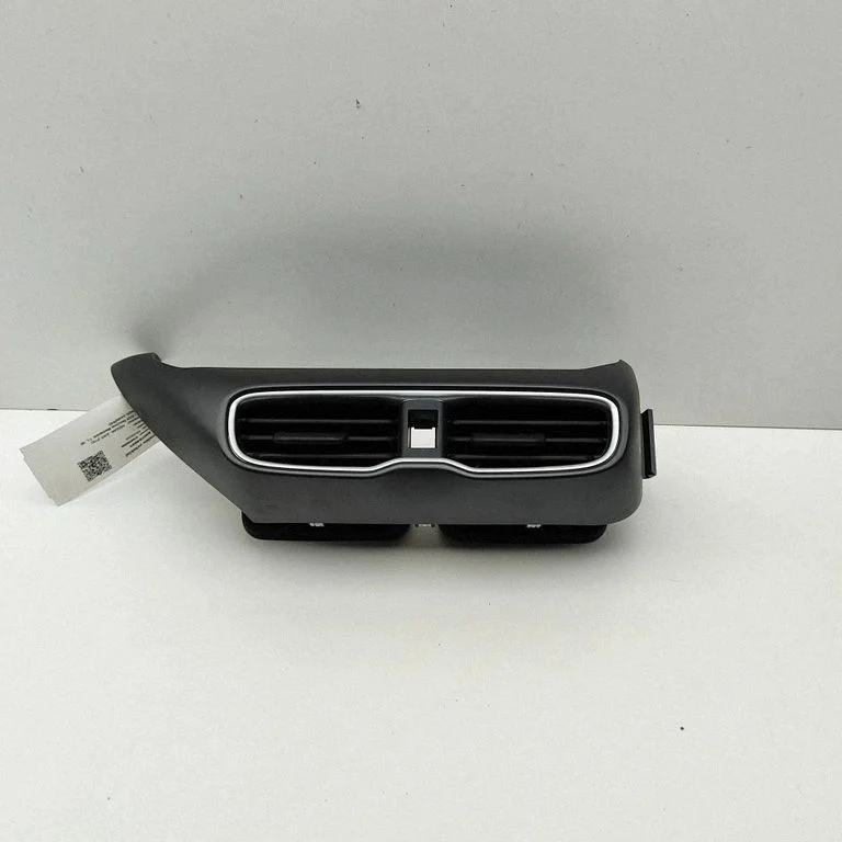 Paneļa gaisa restītes 68260HS10A
