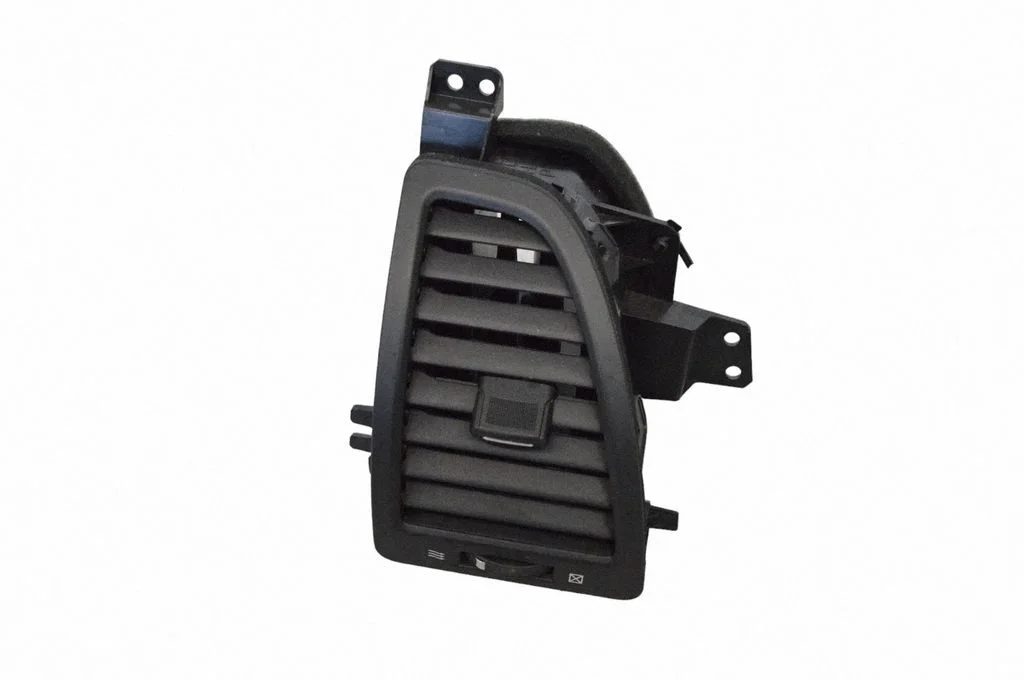 Paneļa gaisa restītes 687601CA0C