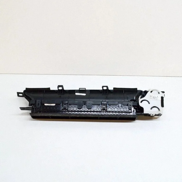 Paneļa gaisa restītes T0529622