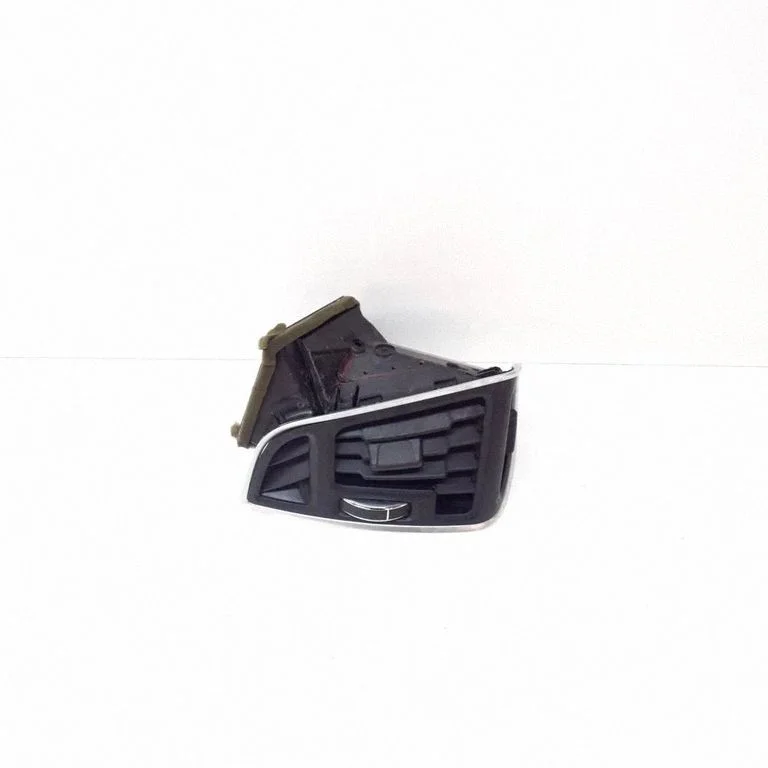 Kratka nawiewu szyby AM51R018B09AGW