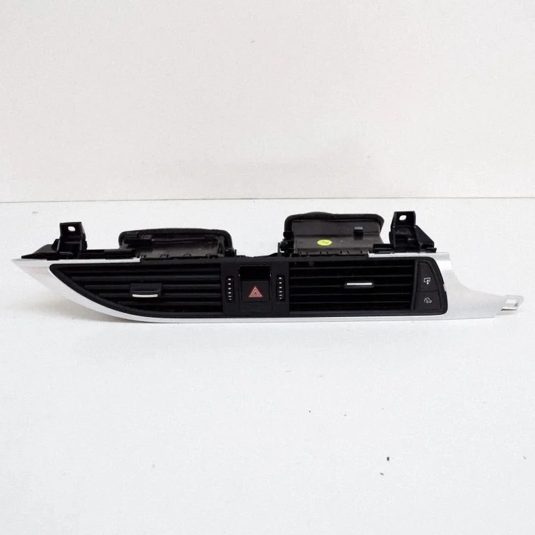 Dashboard air vent grill cover trim 4G0941509