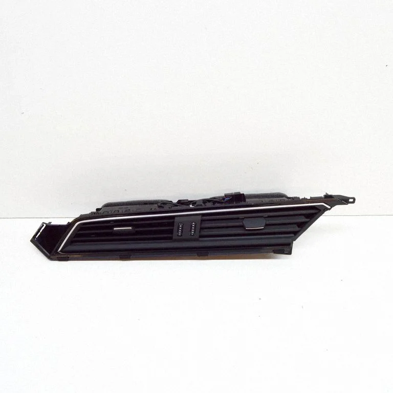Paneļa gaisa restītes 4KR820951