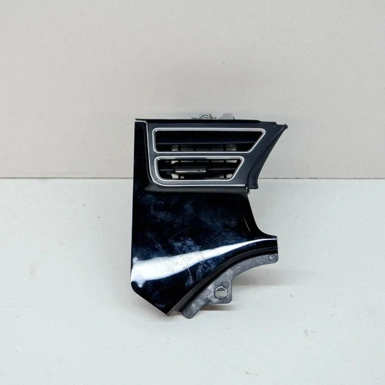 Paneļa gaisa restītes – Tesla Model S (2012-)