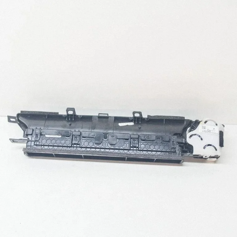 Kratka nawiewu szyby T0529622