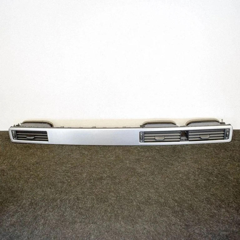 Dashboard air vent grill cover trim – Volvo V70 (2014-2016)