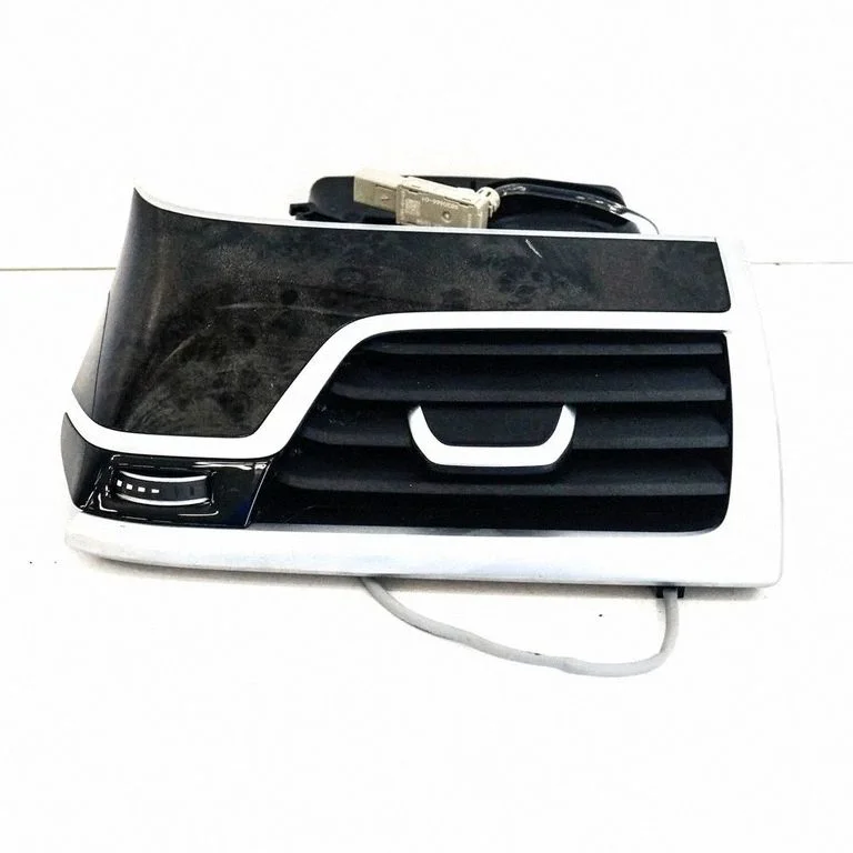 Armatuurlaua õhutusresti kate – BMW 7-seeria G11 G12 (2015-2022)
